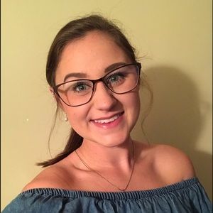 Meet your Posher, Kaylee